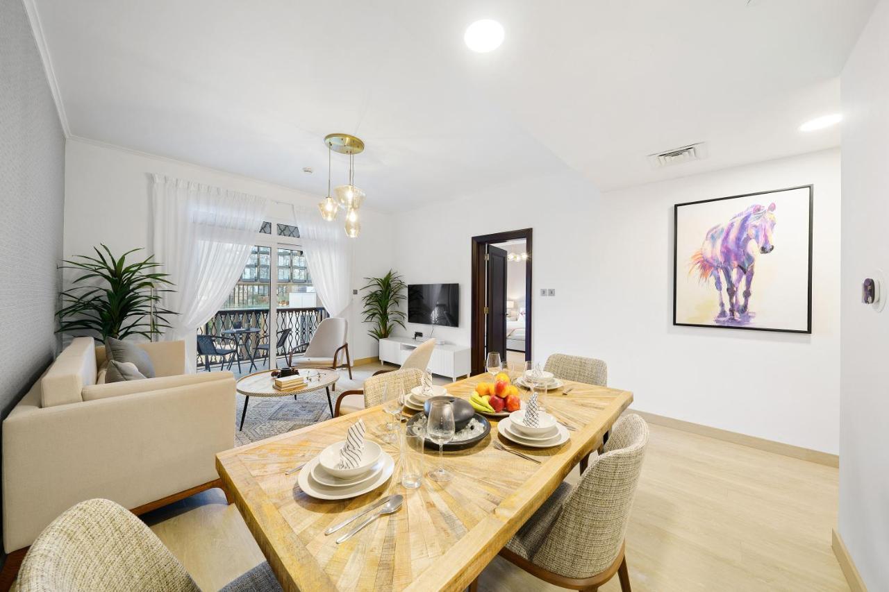 Classy Design 2br In Old Town W/ Burj Khalifa View Apartment *