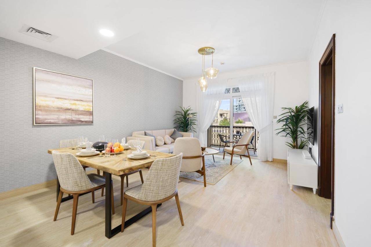 Classy Design 2br In Old Town W/ Burj Khalifa View Apartment Dubai