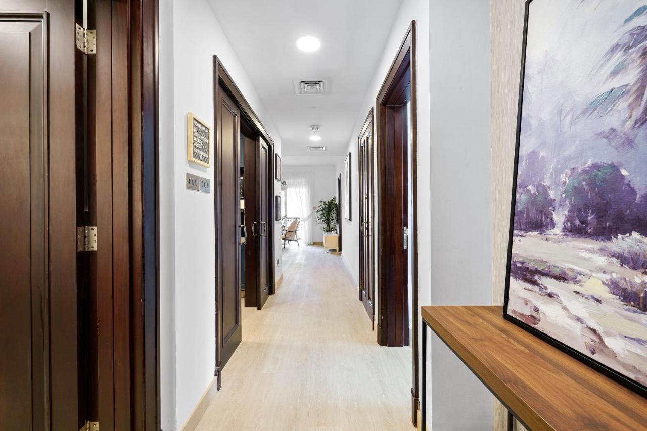Classy Design 2br In Old Town W/ Burj Khalifa View