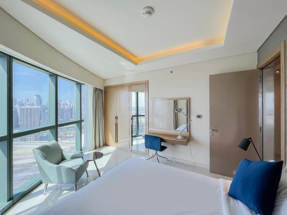 Luton - Damac Paramount Amazing 3br, Business Bay, - 26ab05 * Dubai