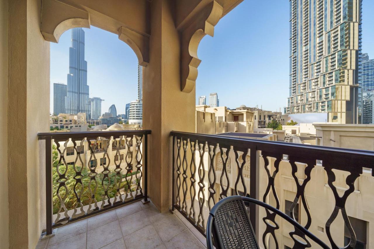 Classy Design 2br In Old Town W/ Burj Khalifa View