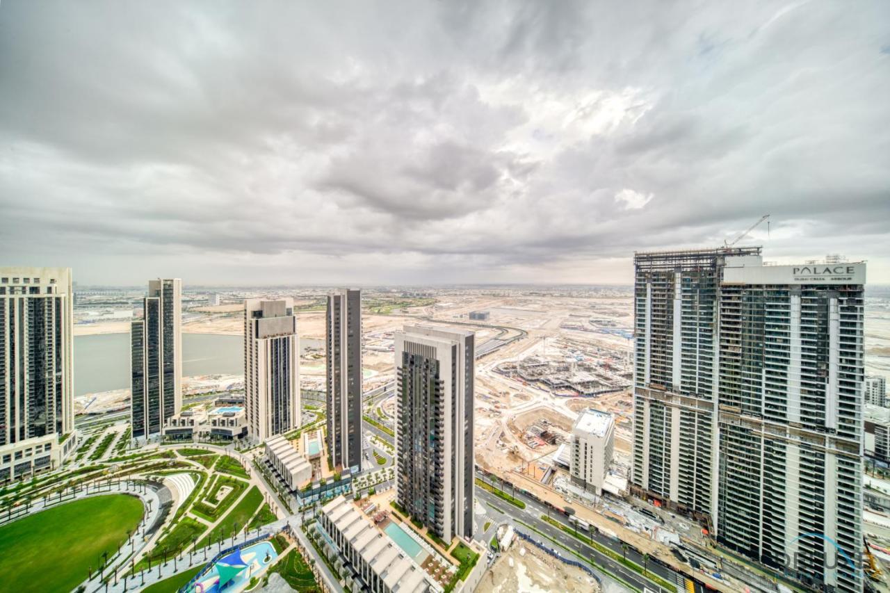 Alluring 1br At Harbour Views Tower 1 By Deluxe Homes