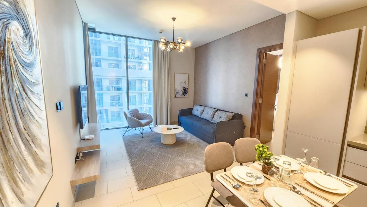 By Latinem Luxury 2br Cvr B1307 Near Burj Khalifa Apartment Dubai