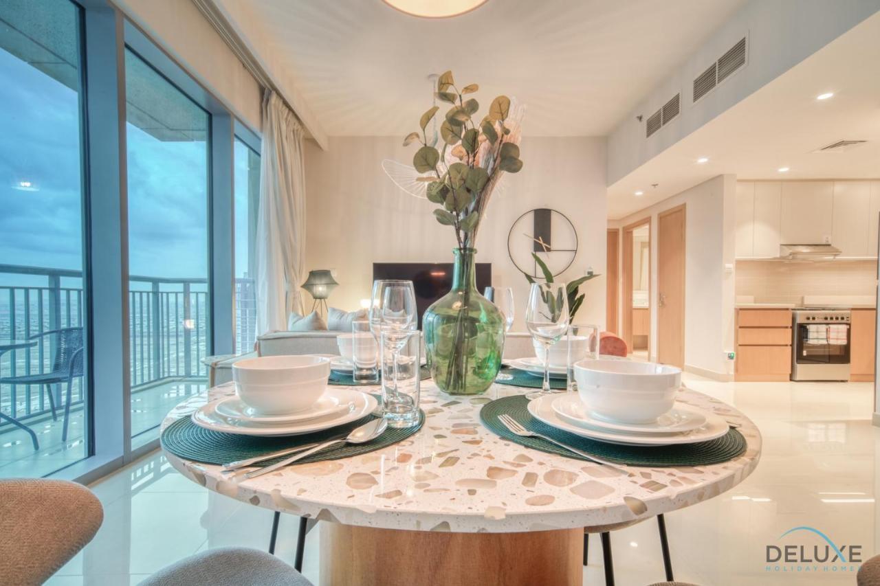 Apartment Alluring 1br At Harbour Views Tower 1 By Deluxe Homes