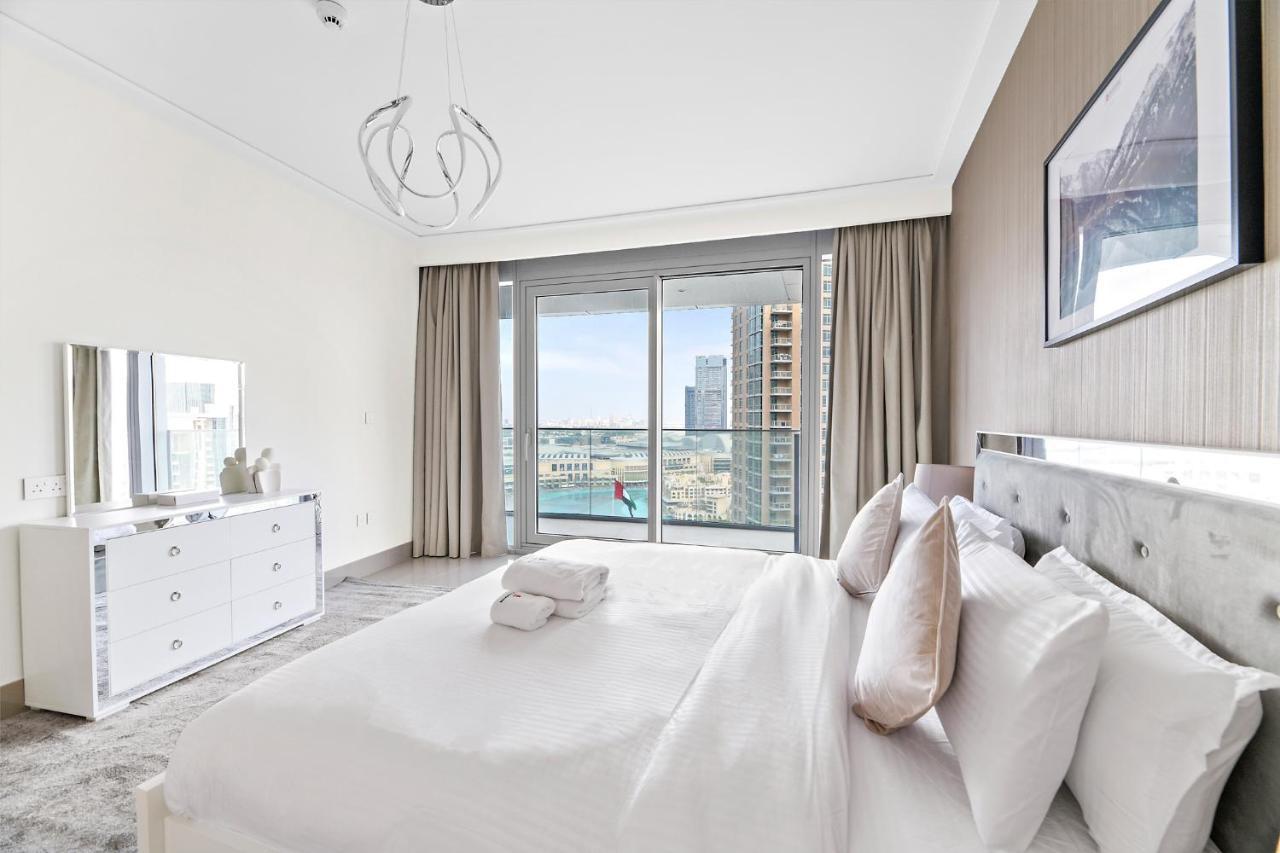 Apartment Elegant 3 Bedroom In Downtown, With Burj Khalifa And Fountain Views