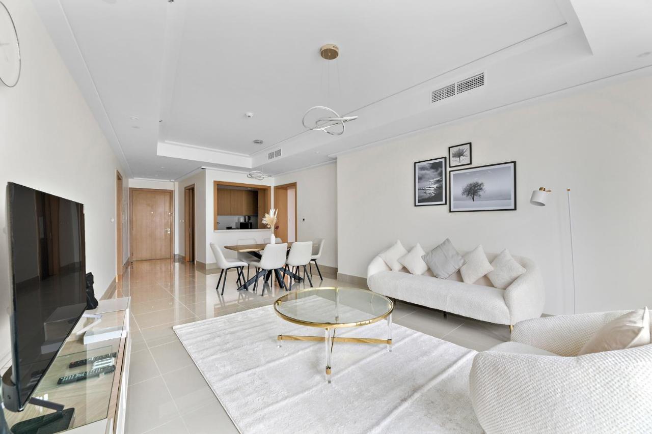 Apartment Elegant 3 Bedroom In Downtown, With Burj Khalifa And Fountain Views Dubai