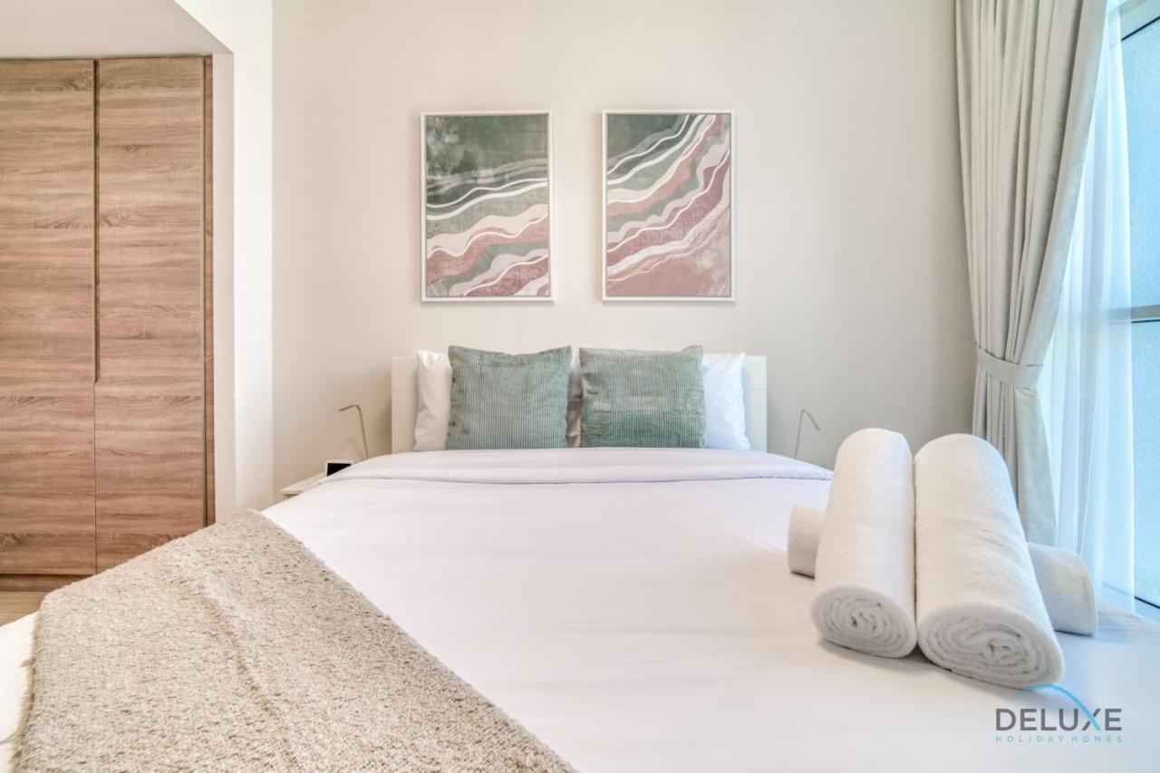 Pleasant 1br In One Marina By Deluxe Homes *