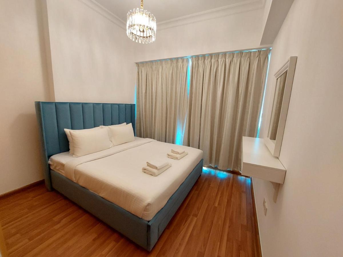 Apartment Bright And Luxury 1 Bedroom On Canal
