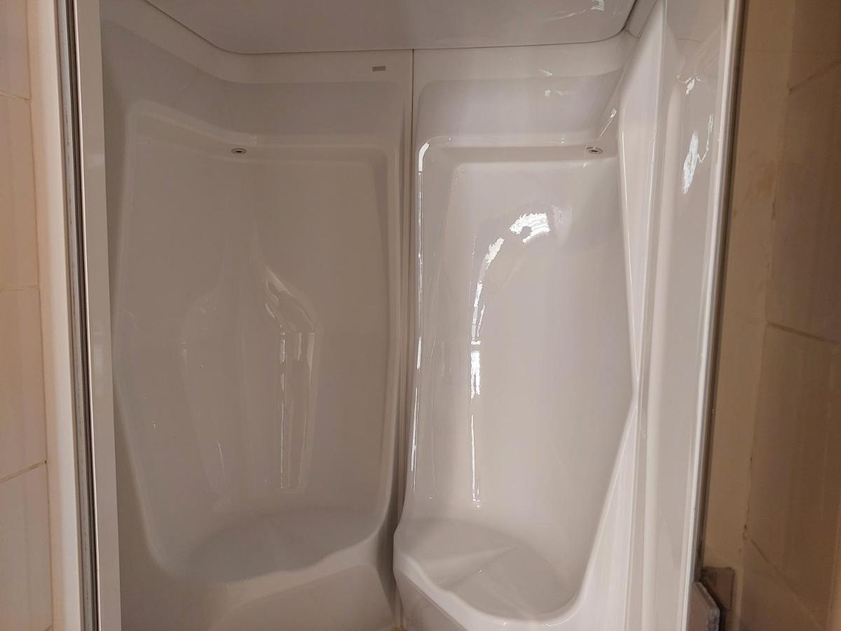 Bright And Luxury 1 Bedroom On Canal Apartment *