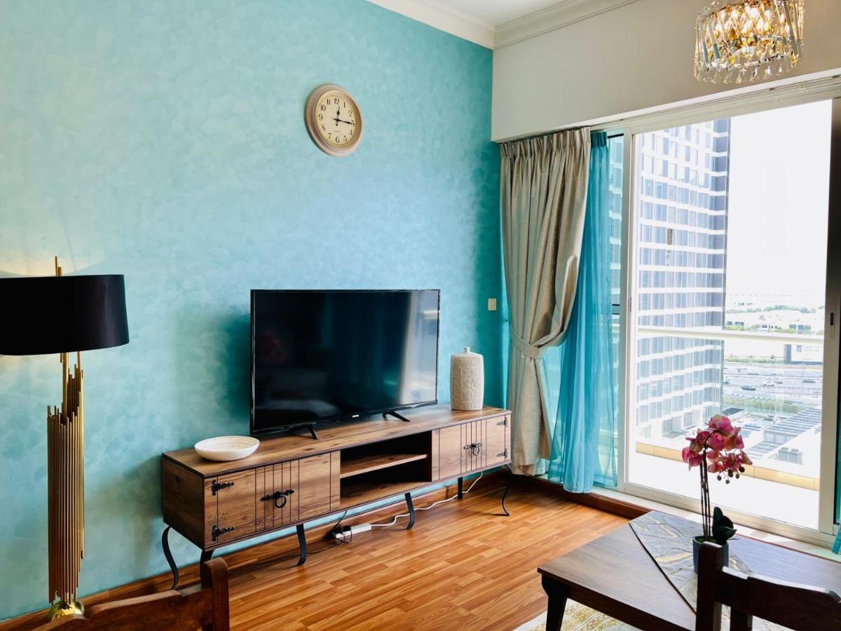 Bright And Luxury 1 Bedroom On Canal Apartment