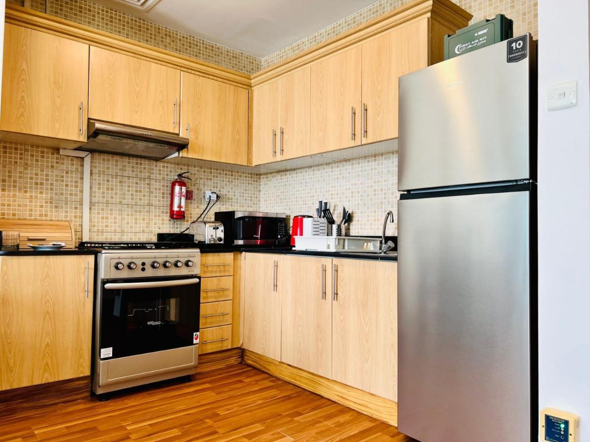 Bright And Luxury 1 Bedroom On Canal * Dubai