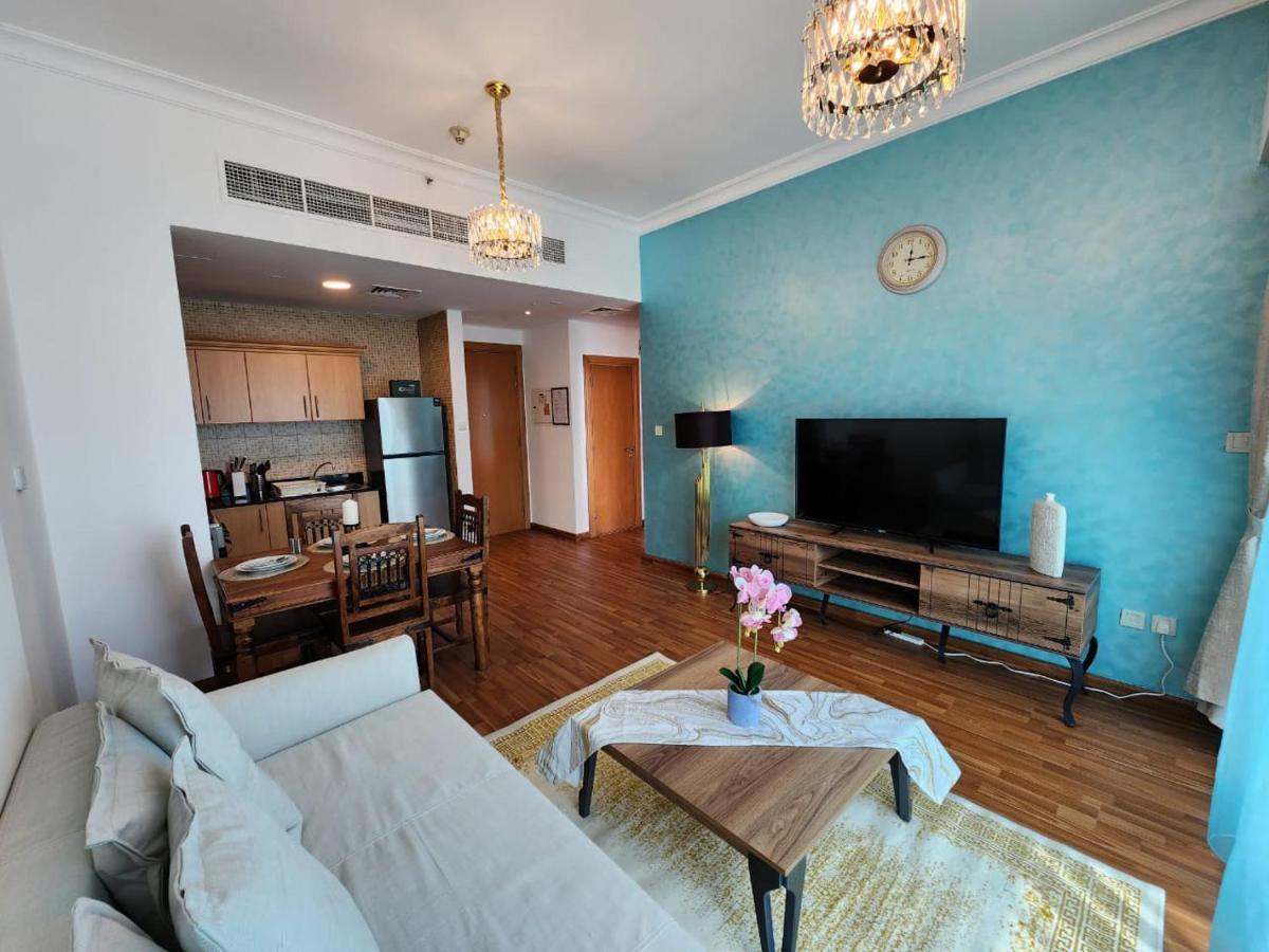 Apartment Bright And Luxury 1 Bedroom On Canal
