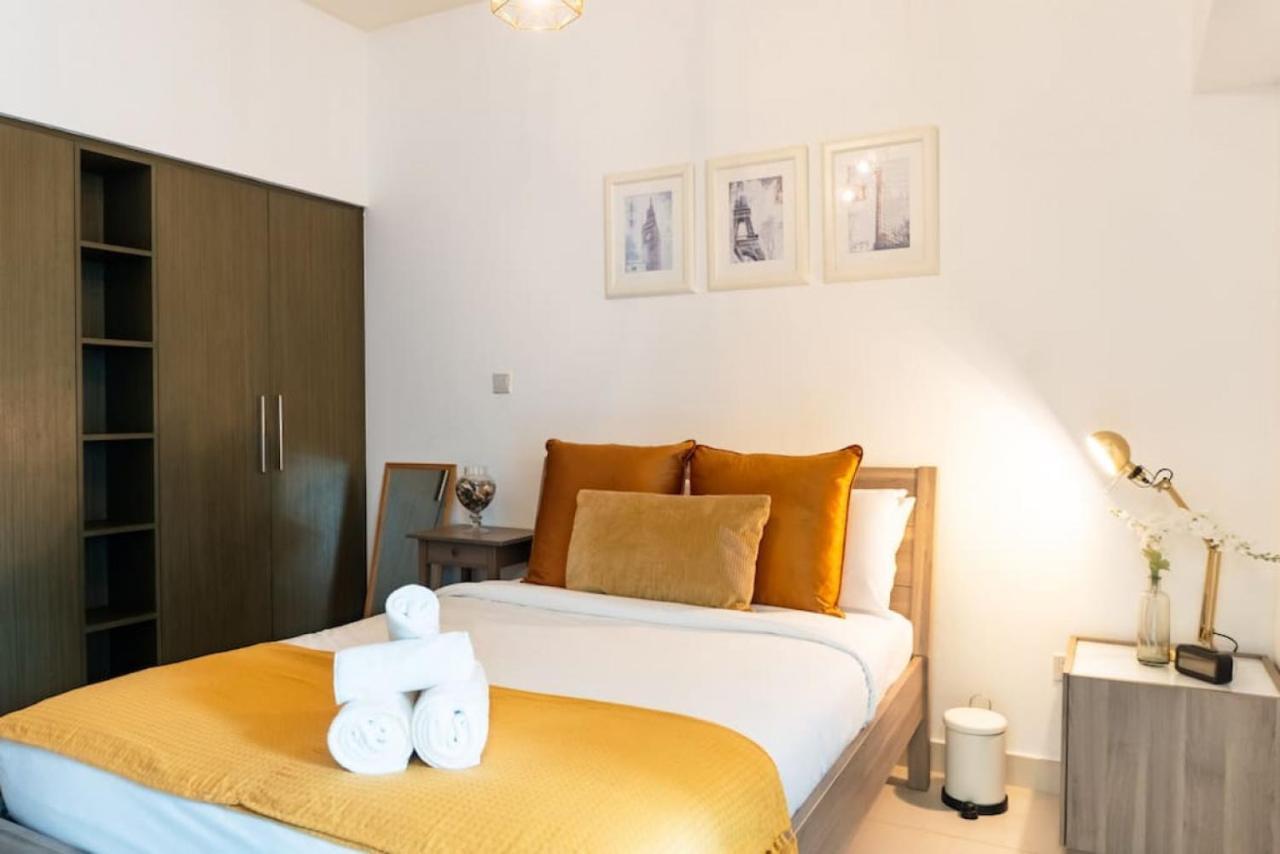 Apartment The Lofts, Downtown - Bright One Bedroom Dubai