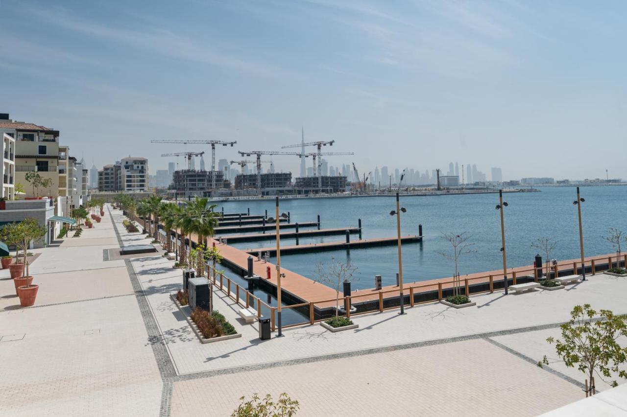 La Mer, La Cote Bldg 2bedrooms 2 Bathrooms And Pool Apartment Dubai