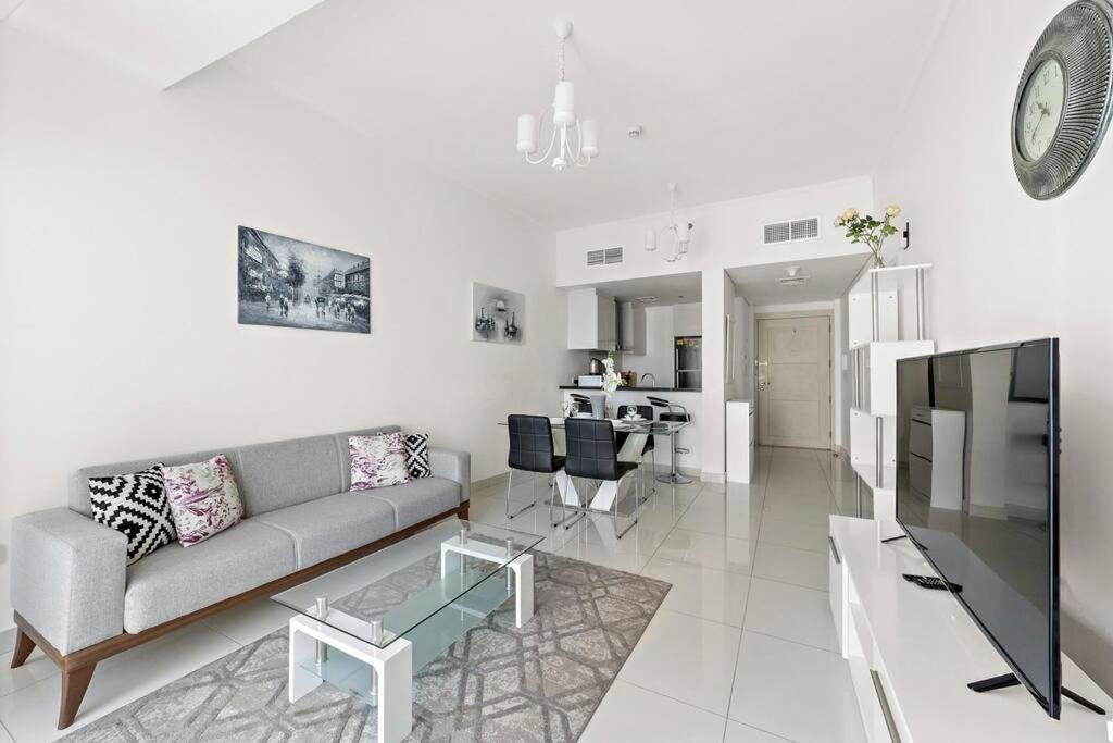 Apartment Stonetree - Damac Heights 1 Bedroom - Amazing Facilities *