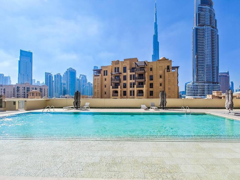 Sophisticated 2br In Unbeatable Downtown Location * Dubai