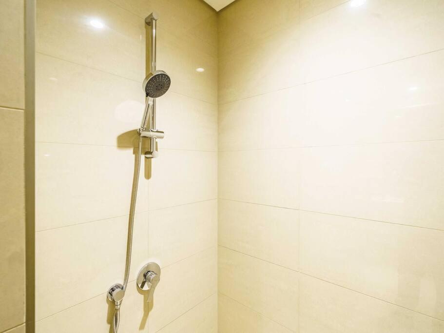 Sophisticated 2br In Unbeatable Downtown Location Dubai