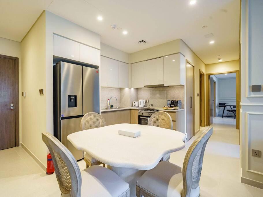 Apartment Sophisticated 2br In Unbeatable Downtown Location
