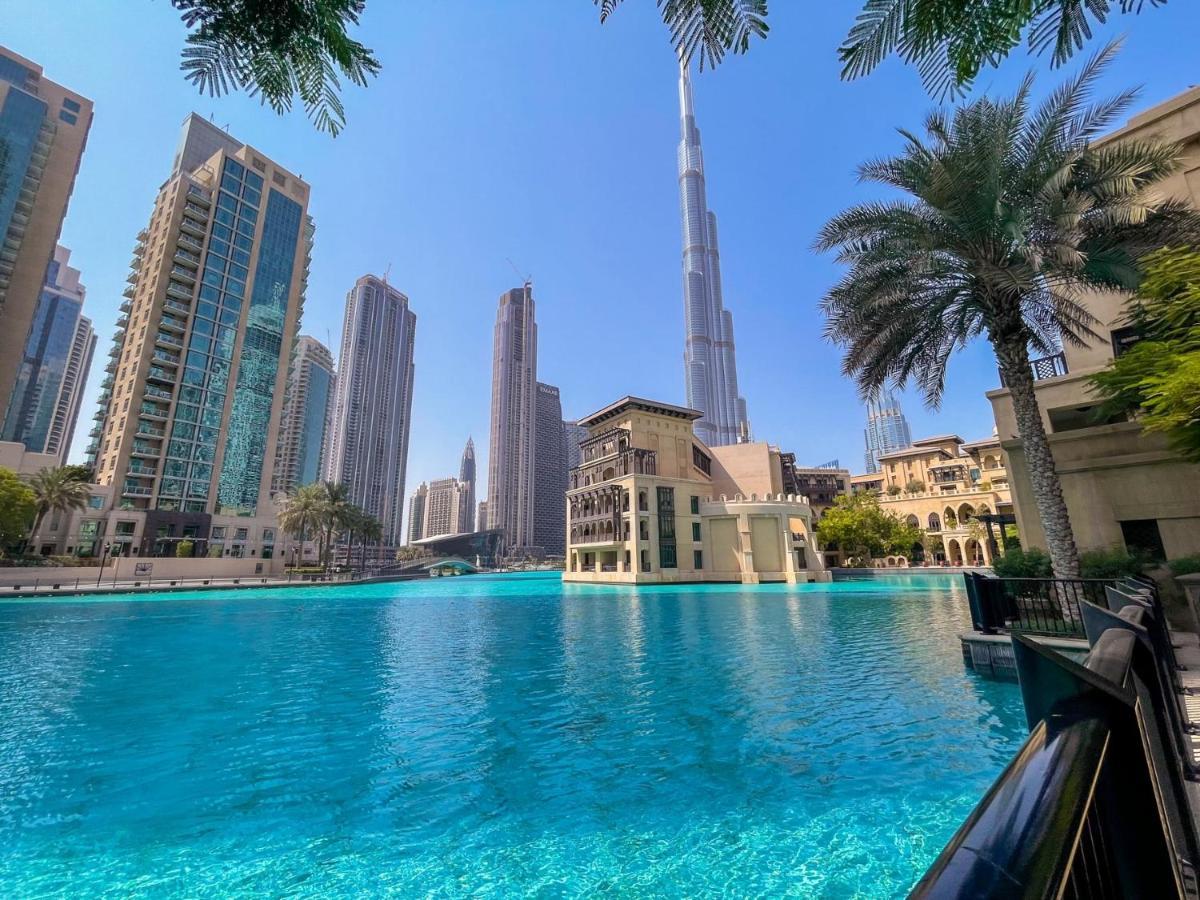 Luxfolio Retreats - Brand New - Full Burj View Apartment *