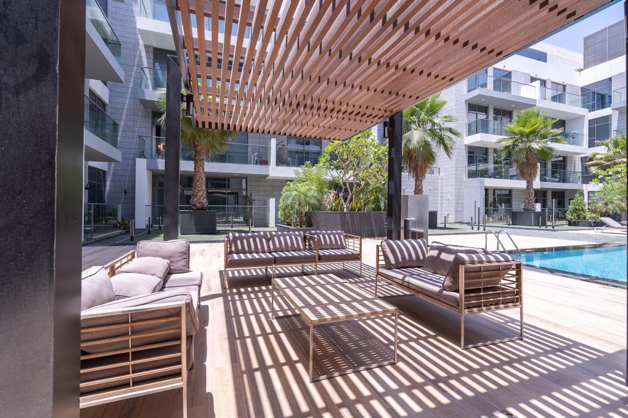 Tropical Oasis In Meydan By Suiteable Apartment