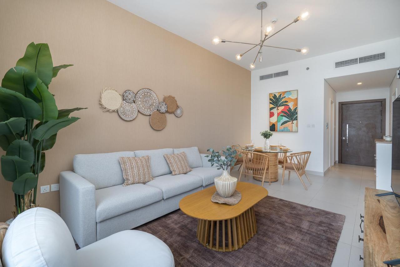 Apartment Tropical Oasis In Meydan By Suiteable *