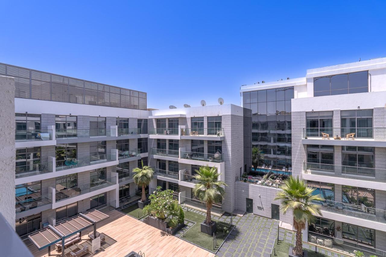 Apartment Tropical Oasis In Meydan By Suiteable Dubai