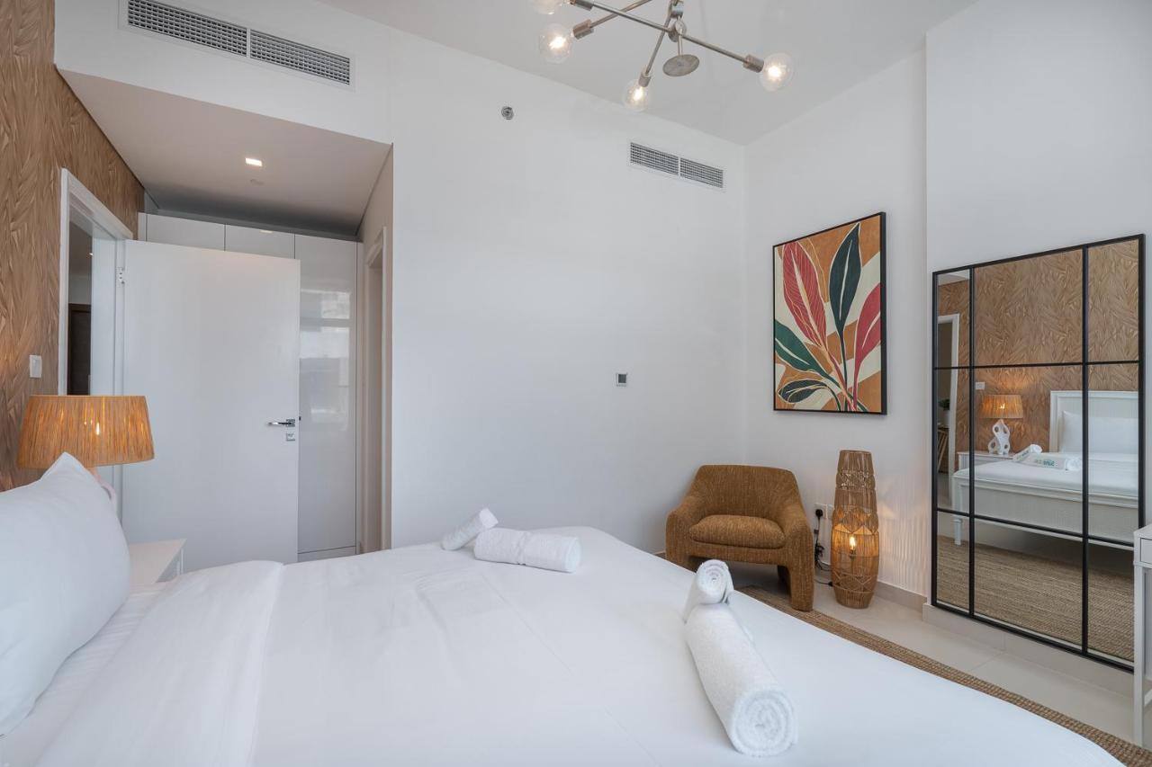Apartment Tropical Oasis In Meydan By Suiteable *