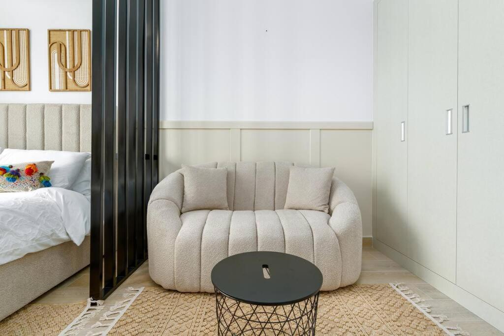 Cozy At Bloom Height - Jvc