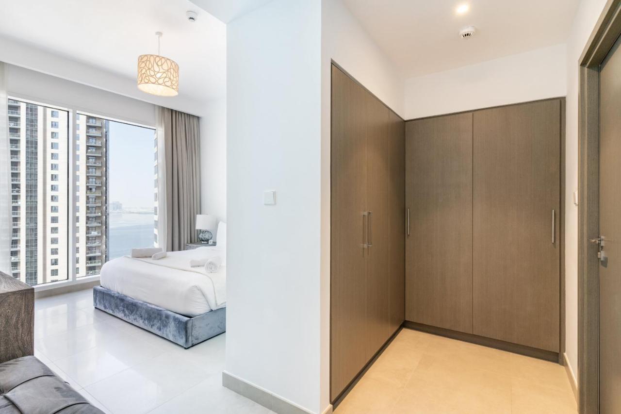 Spacious 2 Bedroom On High Floor In Creek Horizon - Allsopp&allsopp Apartment