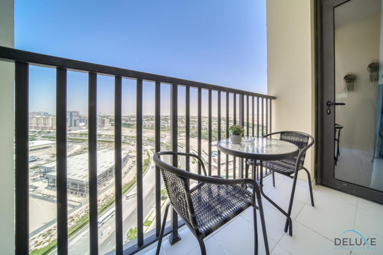 Harmonious 2br With Assistant At Mesk 1 Midtown Production By Deluxe Homes