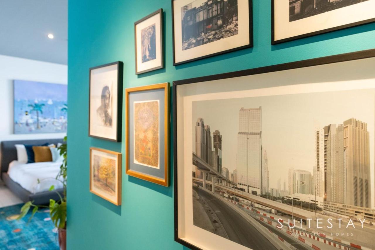 Apartment Breathtaking View World Renowned Index Tower
