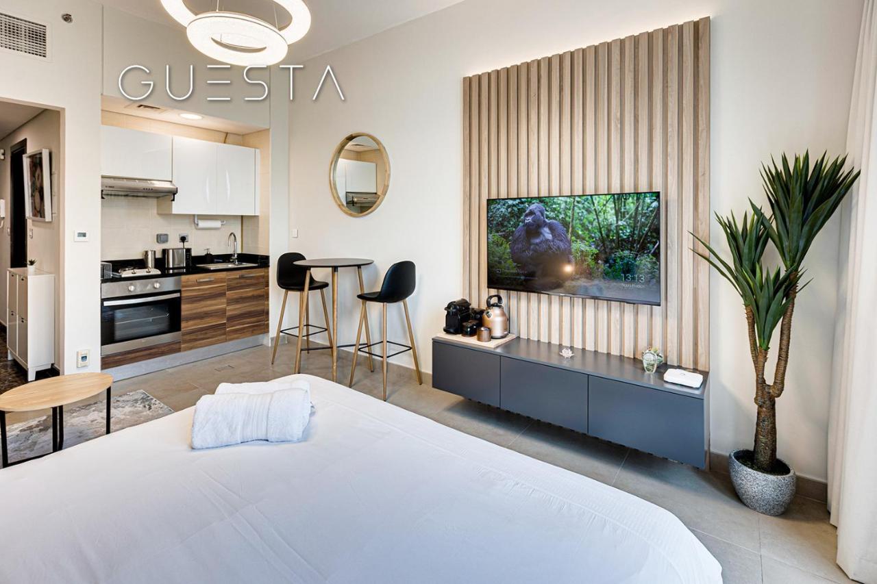 Sparkle Tower - Studio, Marina Apartment Dubai