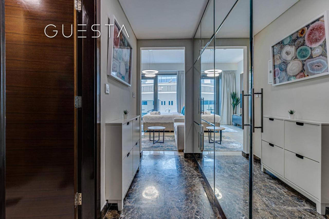 Sparkle Tower - Studio, Marina *