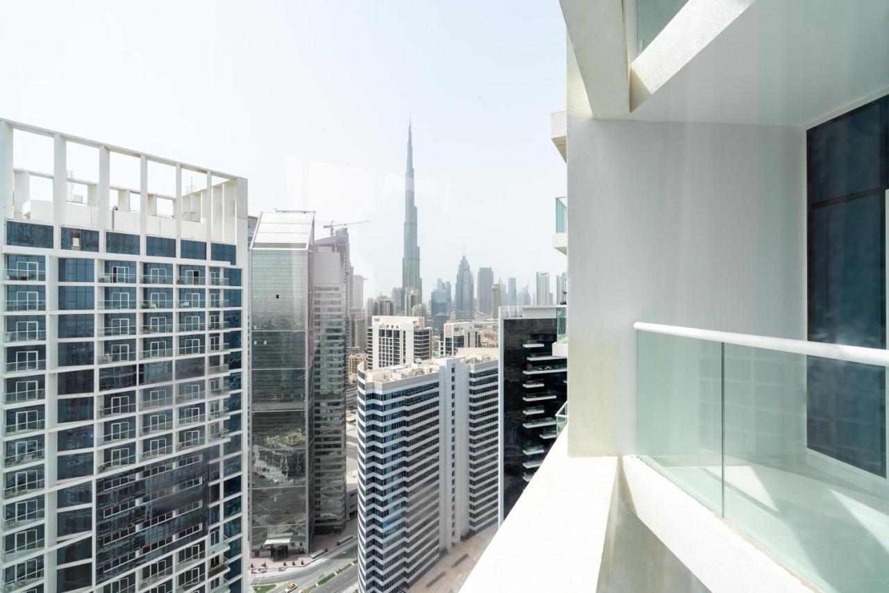 Apartment White Sage - With Incredible Canal And Burj Khalifa Views *