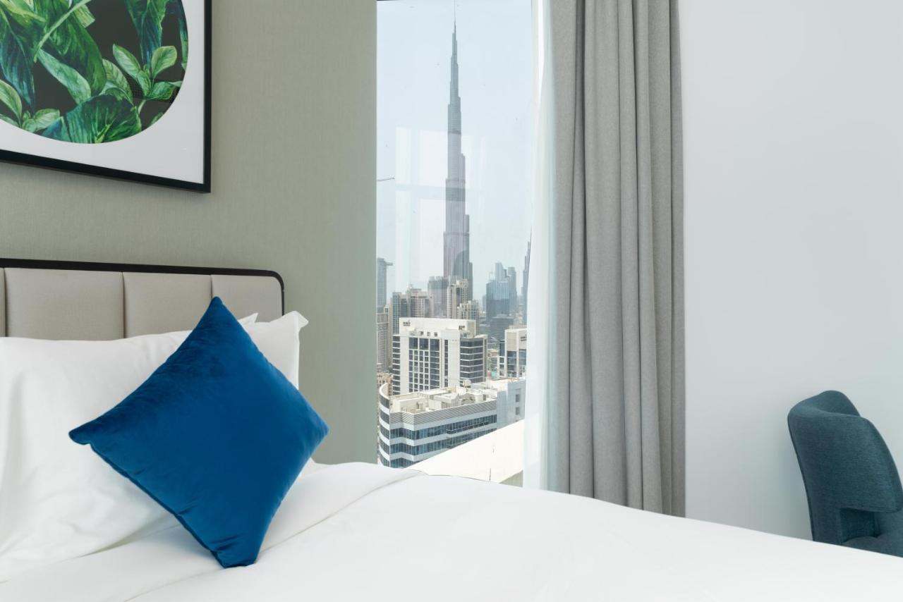 White Sage - With Incredible Canal And Burj Khalifa Views *