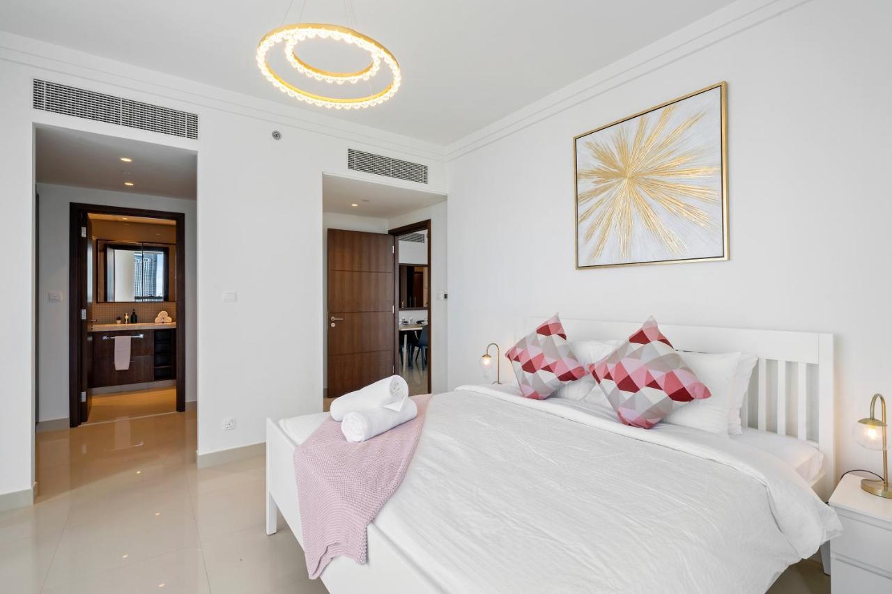 Chic & Trendy 3br+kid's In Vibrant Downtown
