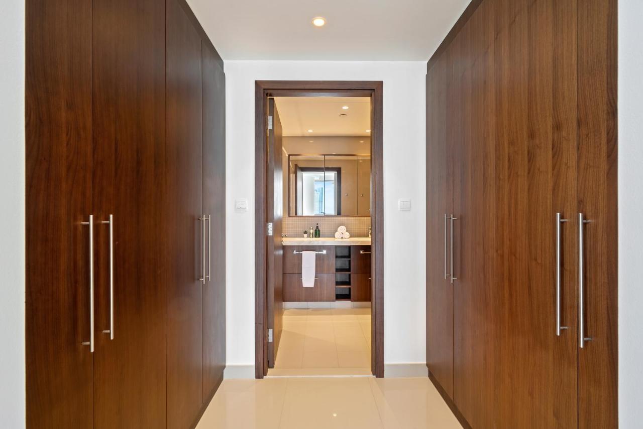 Chic & Trendy 3br+kid's In Vibrant Downtown Apartment *