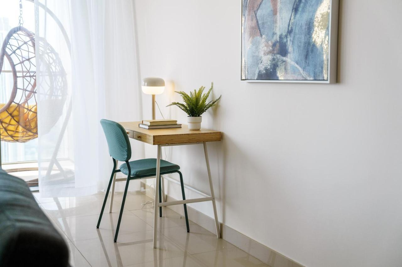 Chic & Trendy 3br+kid's In Vibrant Downtown *