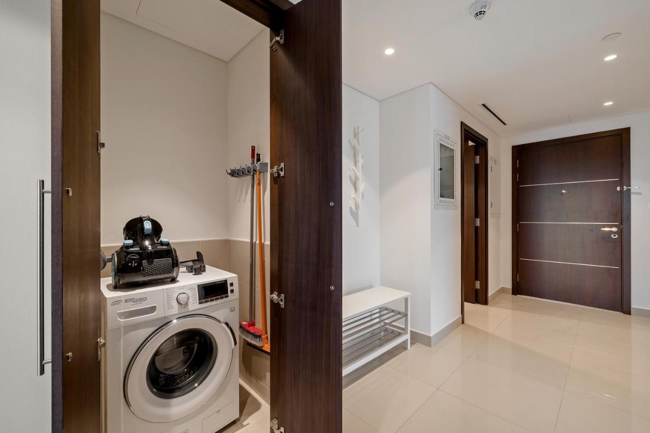 Chic & Trendy 3br+kid's In Vibrant Downtown Apartment