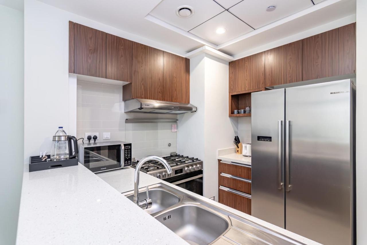 Citihome-1br World Trade Center Next To Metro Apartment Dubai