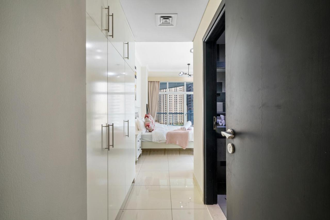 Charming 2br + Kid's W/ Marina Yacht View *