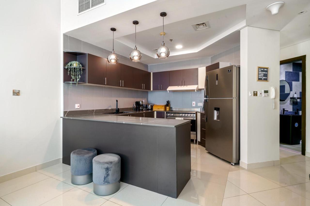 Charming 2br + Kid's W/ Marina Yacht View