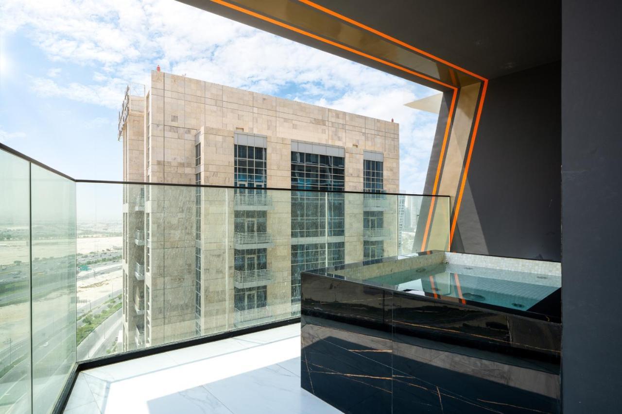 Alh Vacay 1513 - With Private Jacuzzi 2 Bedrooms In Binghatti Canal Apartment Dubai