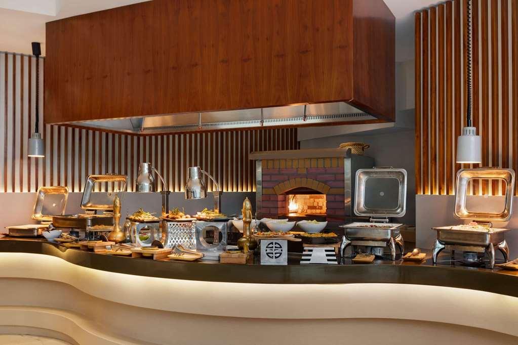 Hotel Ramada Barsha Heights