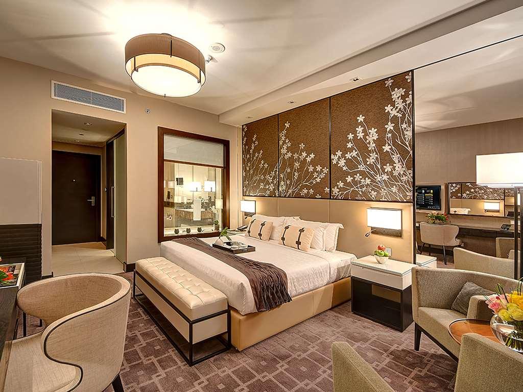 Hotel Pullman Downtown 5*