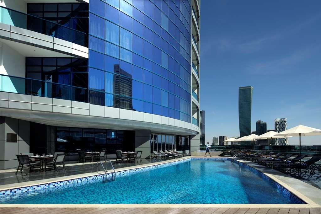 Hotel Radisson Blu Hotel. Waterfront Dubai