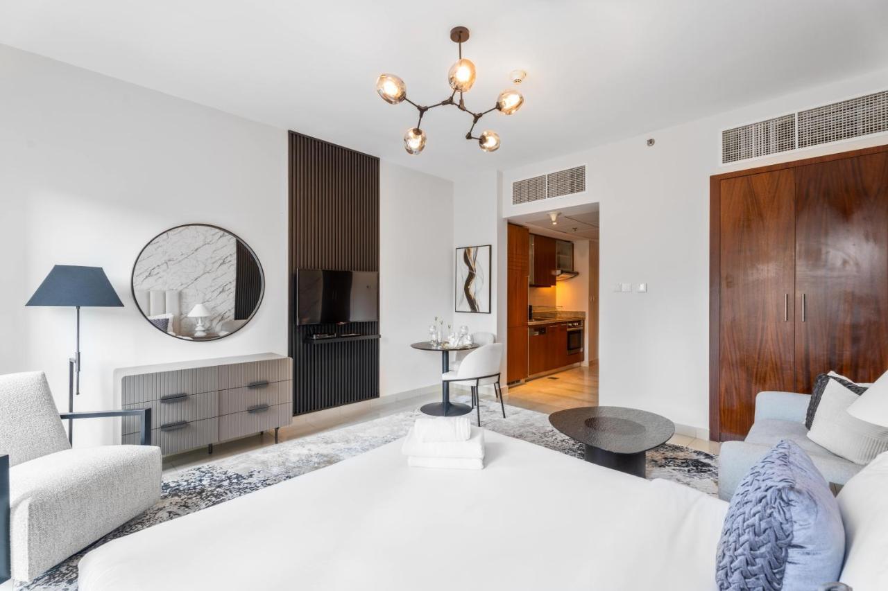 Nasma Luxury - Sophisticated Studio Near Burj Khalifa Apartment *