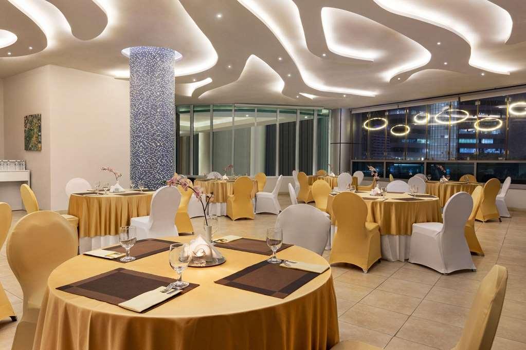 Hotel Ramada Barsha Heights *
