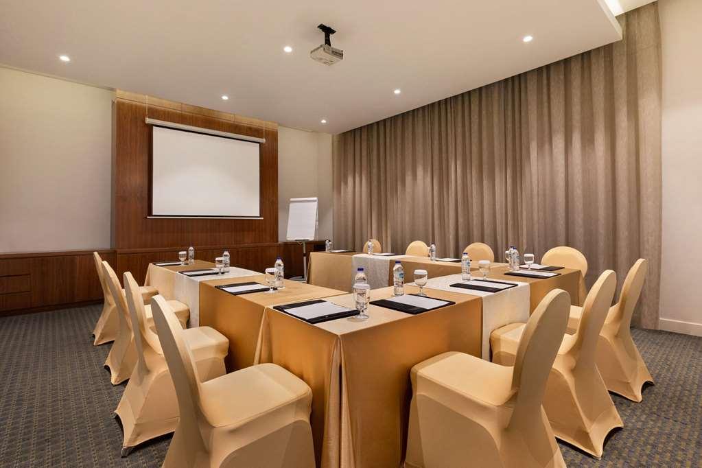 Ramada Barsha Heights *
