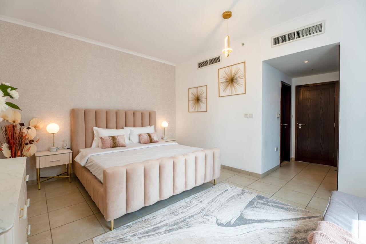 Ina Homes-tower 5 Perfect Burj Khalifa And Fountain Views Apartment *